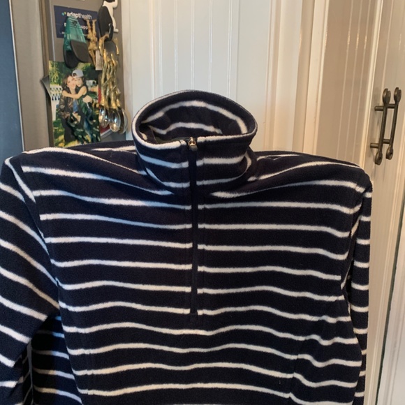 Lands End quarter zip pullover. Worn once - Picture 4 of 4
